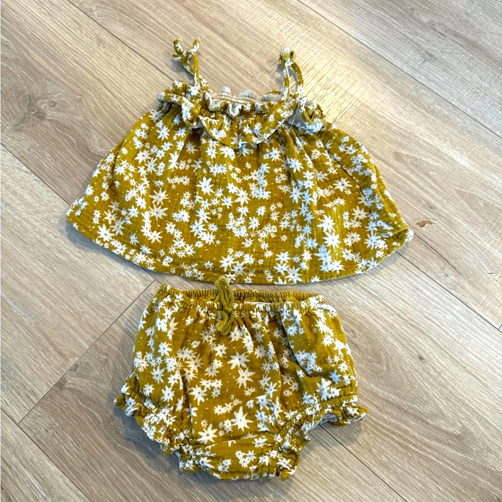 Rylee + Cru Floral Set